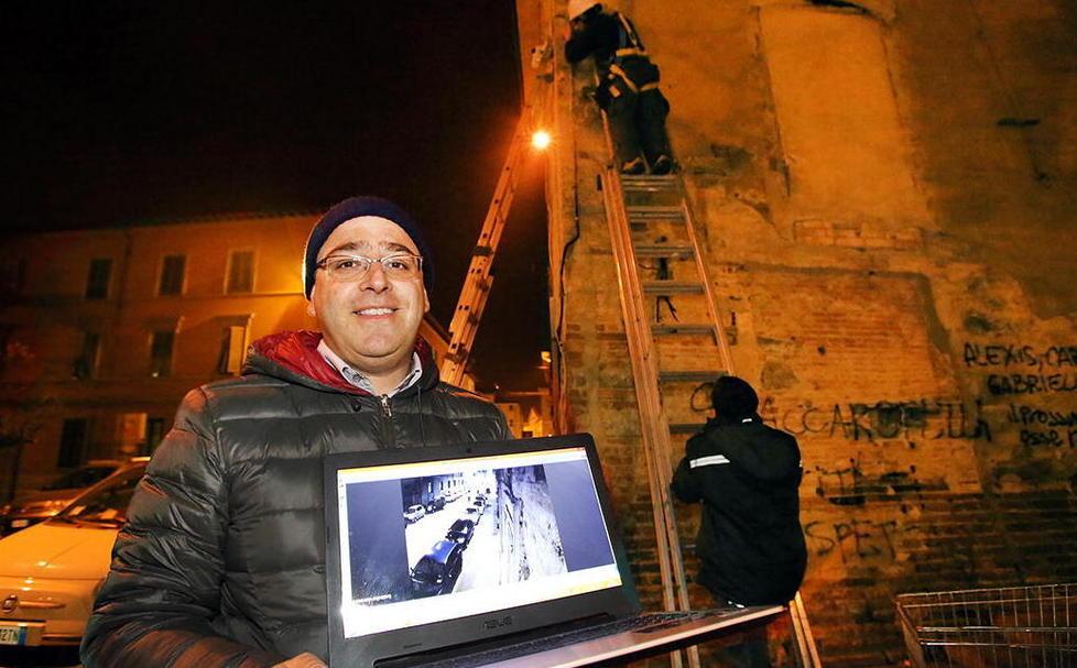 Quasi 40 telecamere contro spaccio e furti 