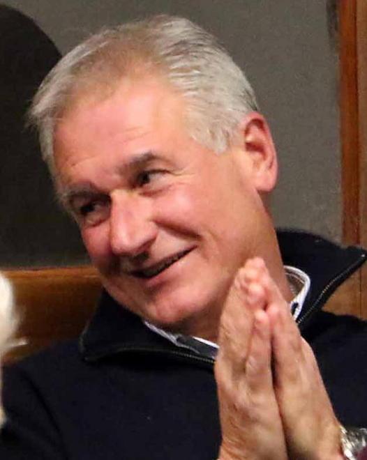 Pd, 7 consiglieri su 8 con Vannucci 