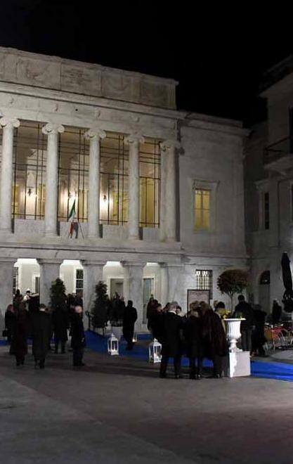 Animosi, su il sipario Emozione e folla per il teatro più bello 