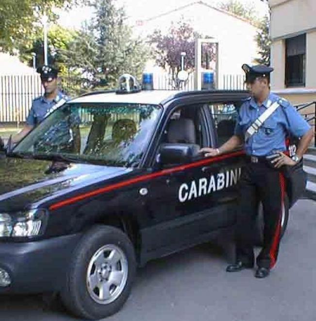 Il padre vende il trattore e lui ne denuncia il furto 