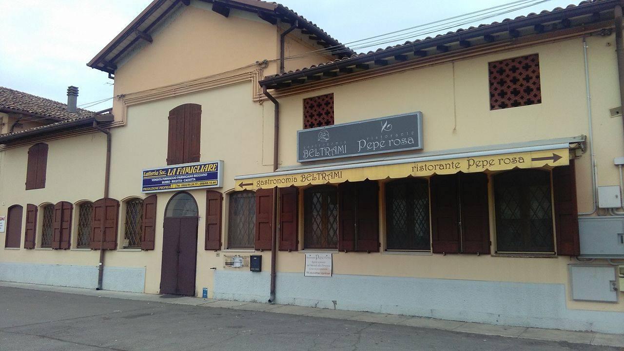Carpi, assaltati ristorante e latteria: rubati ottanta formaggi 