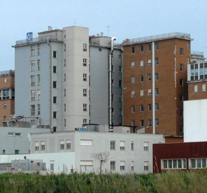 Trasloco per gli spogliatoi del San Martino