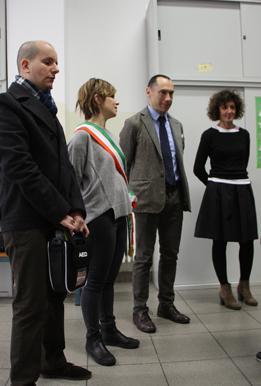 Defibrillatori in tutte le scuole comunali