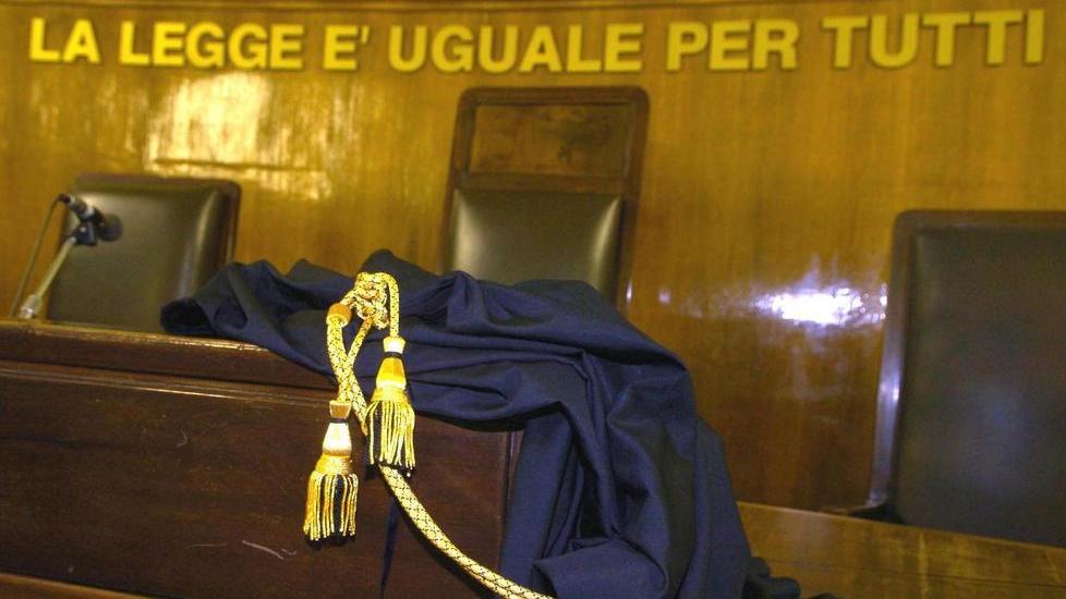 Sono trascorsi 9 anni ma non è stata fatta la successione