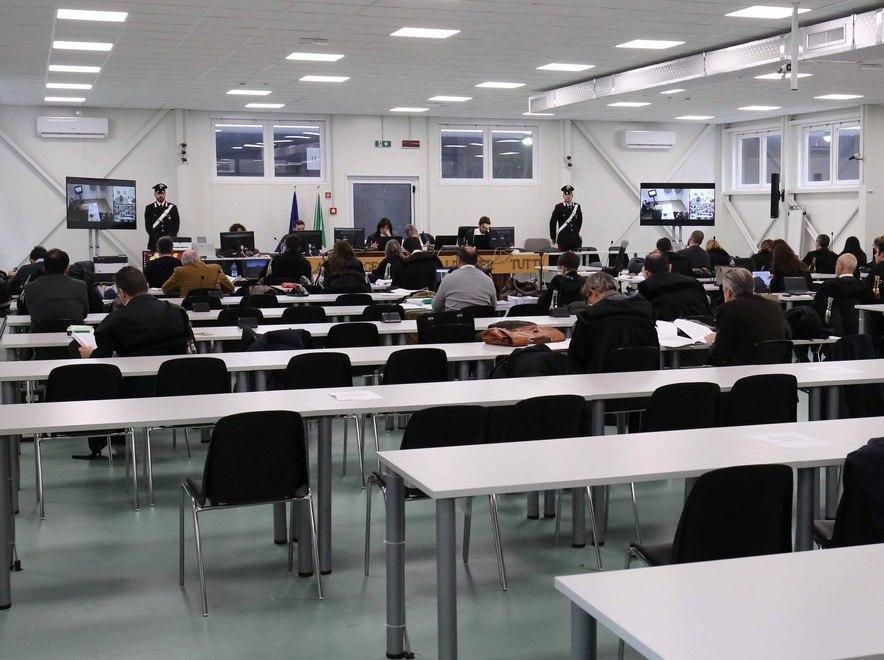 Aemilia, affari e contrasti per i villaggi al sud 