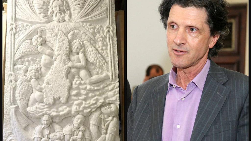 Benedetta da papa Francesco la scultura di Vaccai sui migranti