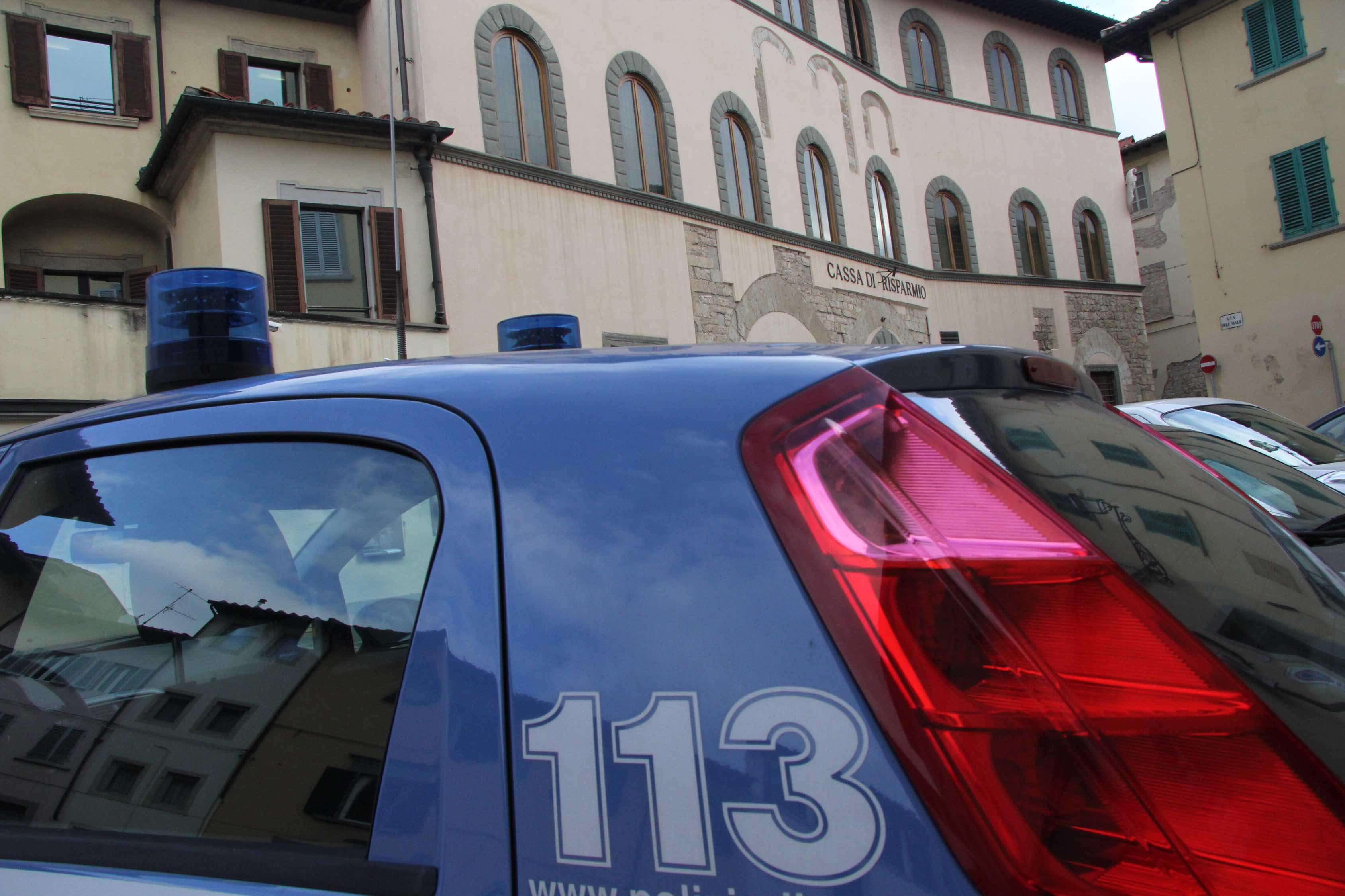 Una volante della polizia