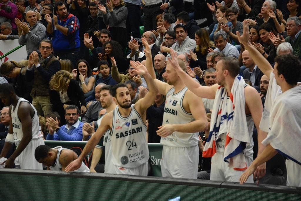 Basket Champions League, la Dinamo Sassari pesca il Cez Nymburk per i playoff