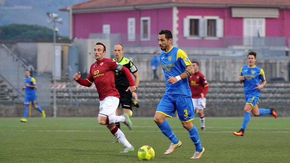 Carrarese, mercato fermo si aspetta la gara a Prato