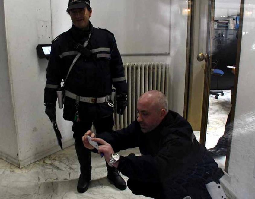 Troppe multe, attacca l’ufficio del Comune 