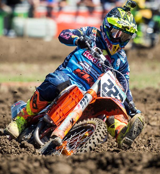 Dalla sabbia di Riola agli altari del cross 