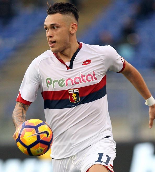 Milan, caccia a Ocampos per rimpiazzare Niang 