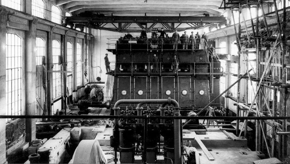 In bus tra le fabbriche per un filo-dramma nella Modena anni ‘30 