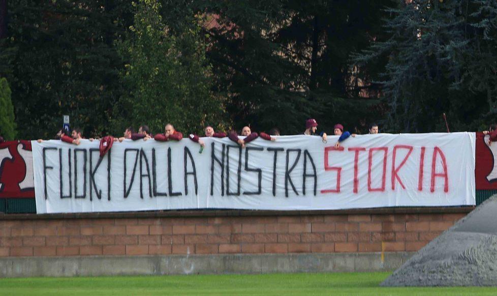 Chiodi al Mirabello, quattro ultrà reggiani colpiti da Daspo 