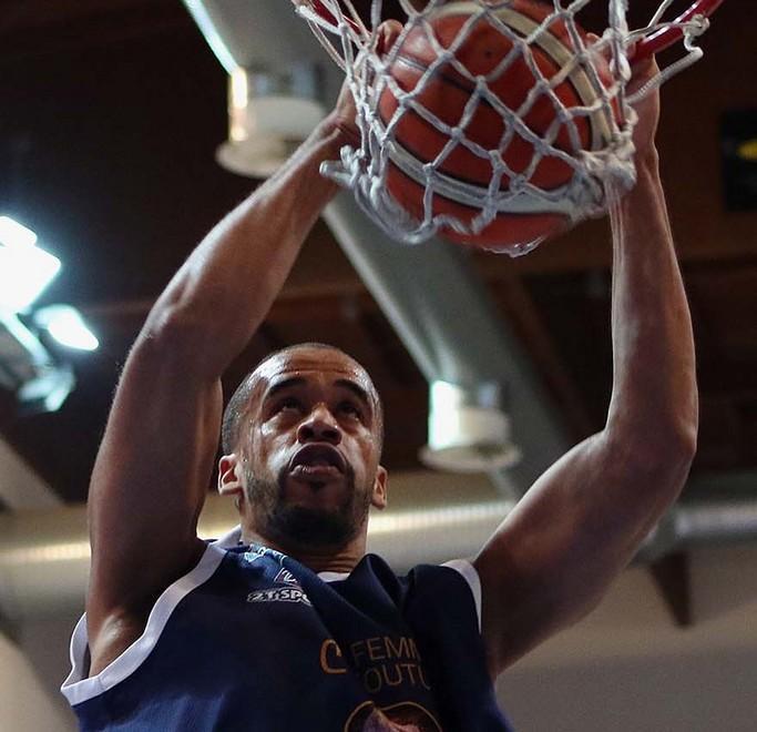 Domani pomeriggio l’anticipo Fortitudo-Treviso