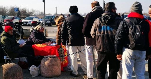 Vm, trecento firme per l’appello della Fiom 
