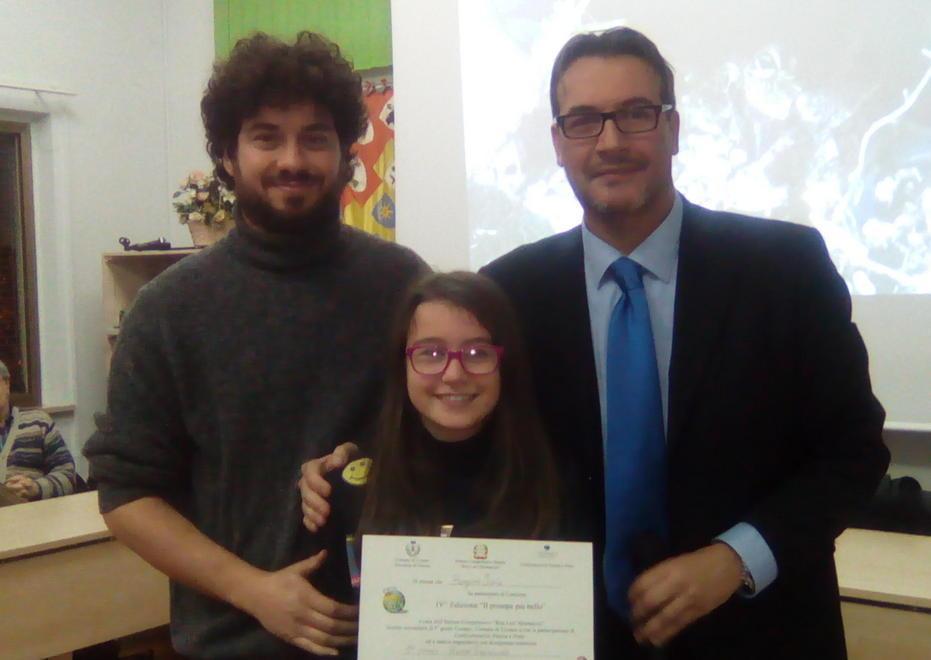 Premiati i presepi più belli della media Montalcini