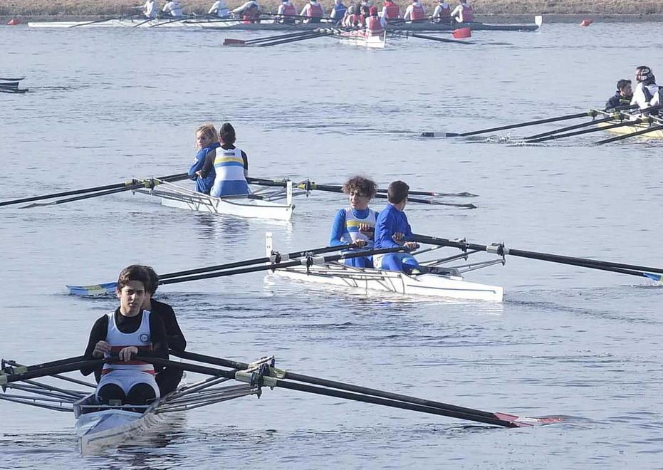 Tutti in acqua per la Navicelli Rowing 
