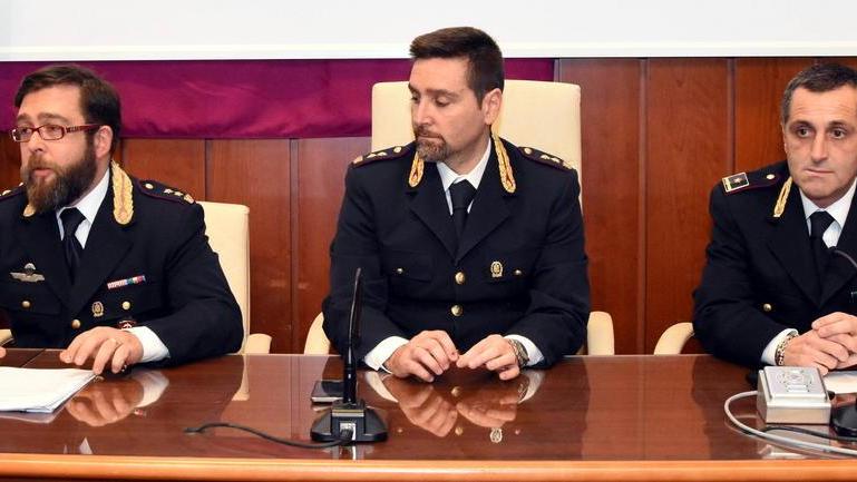 Furti di camion: arrestati tre uomini