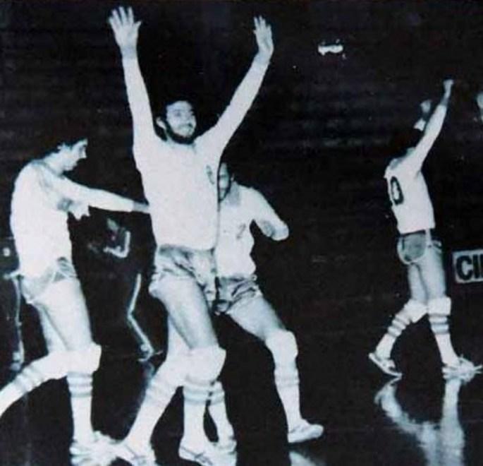 Quella serie A dei vigili del fuoco che onorò Massa 
