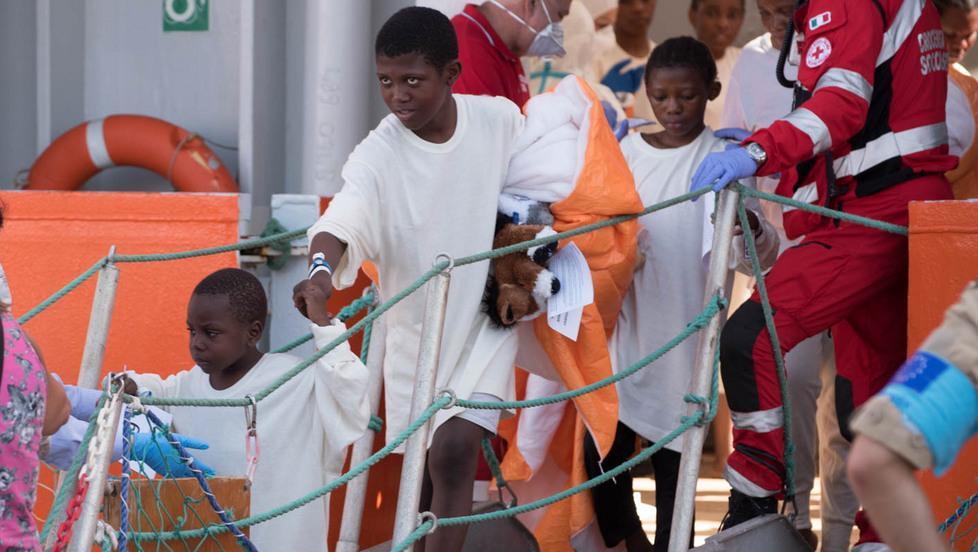 La Curia apre le proprie strutture a piccole famiglie di migranti 