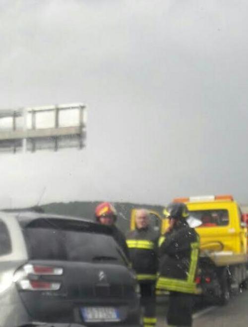 Nuoro, incidente sulla 131 dcn per il vicesindaco Cocco 