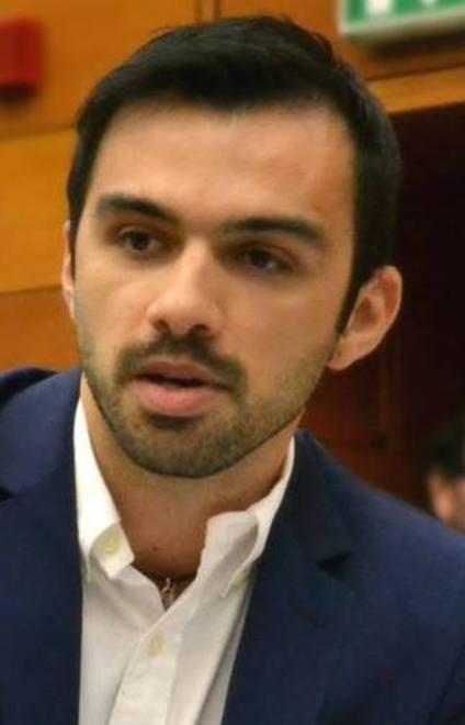 «Nel cestino diecimila firme dei cittadini» 
