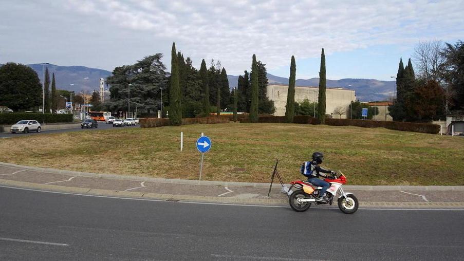 Pistoia capitale del verde ma i vivaisti snobbano il bando per curare le rotatorie comunali
