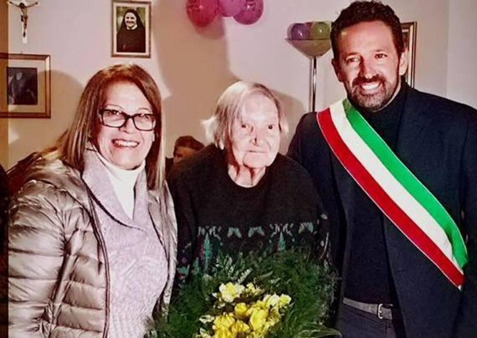 Zia Michelina Cimino festeggia 106 anni