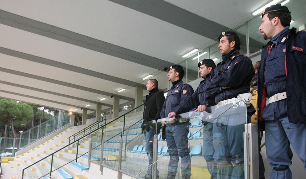 Rissa sugli spalti durante una partita di ragazzini: chiesto il Daspo per sette genitori 