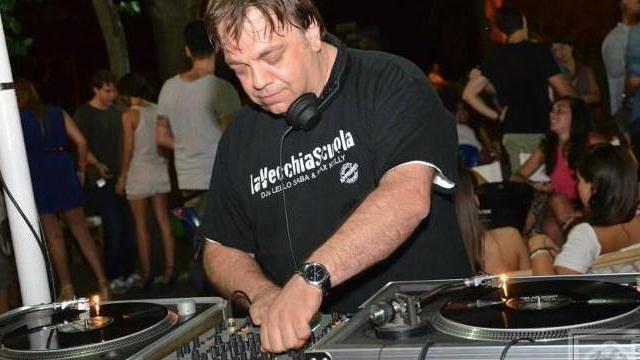Dj a Modena, Lello Saba: «Passione e gavetta così ho costruito una carriera da dj»