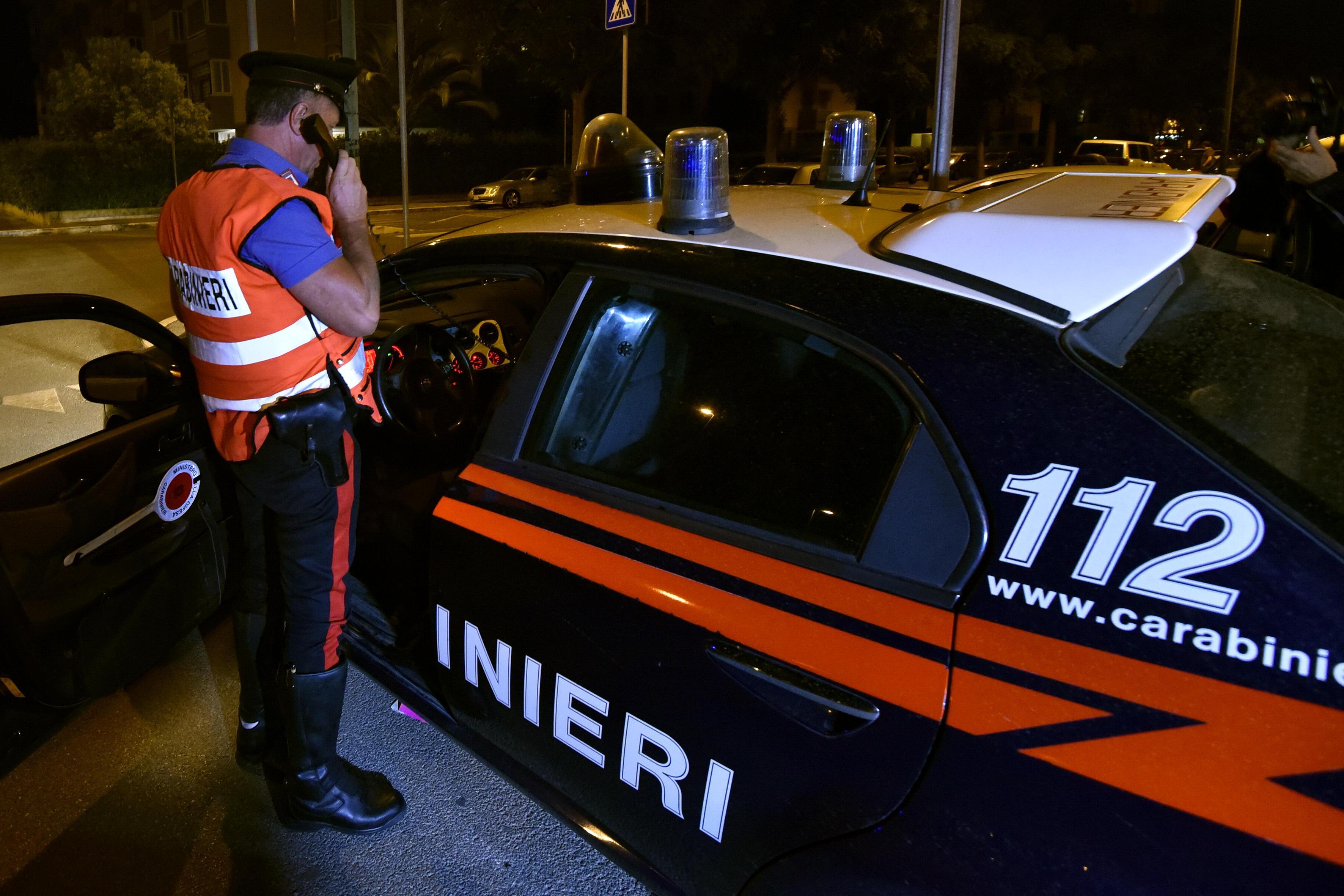 Mandibola fratturata dopo una lite per il vino: «Quello moldavo è migliore», poi l’aggressione 