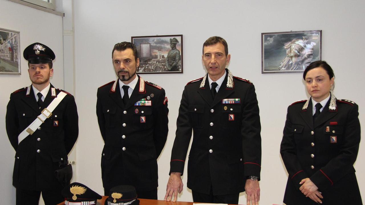 La conferenza stampa dei carabinieri sulla badante arrestata (foto Batavia)