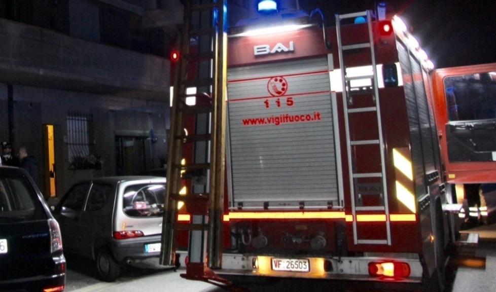 Cade intonaco dal solaio, ferito un bimbo di 2 mesi 