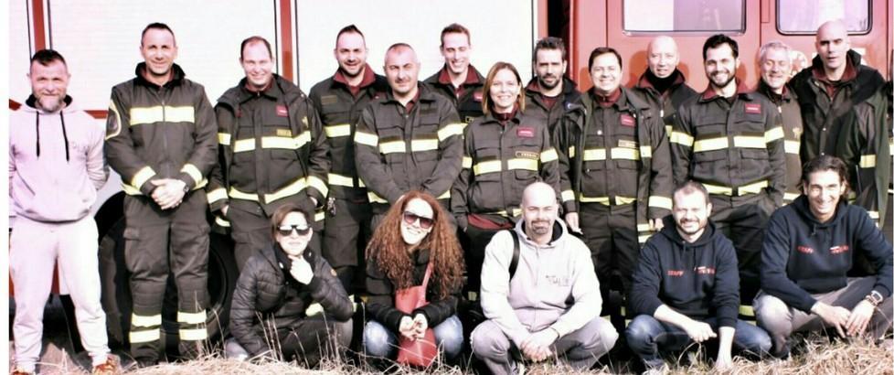 Oltre 2.000 euro ai vigili del fuoco 