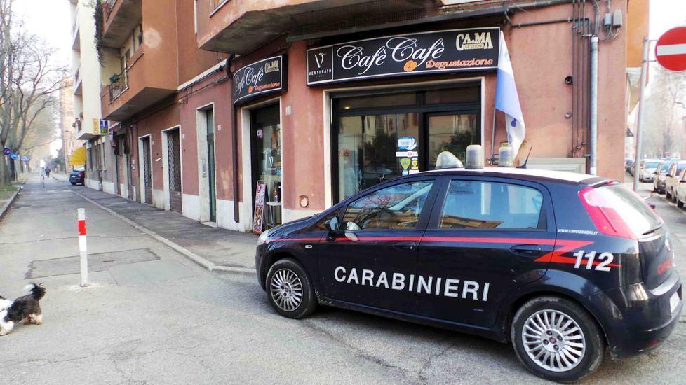 Razzia in casa da trentamila euro 