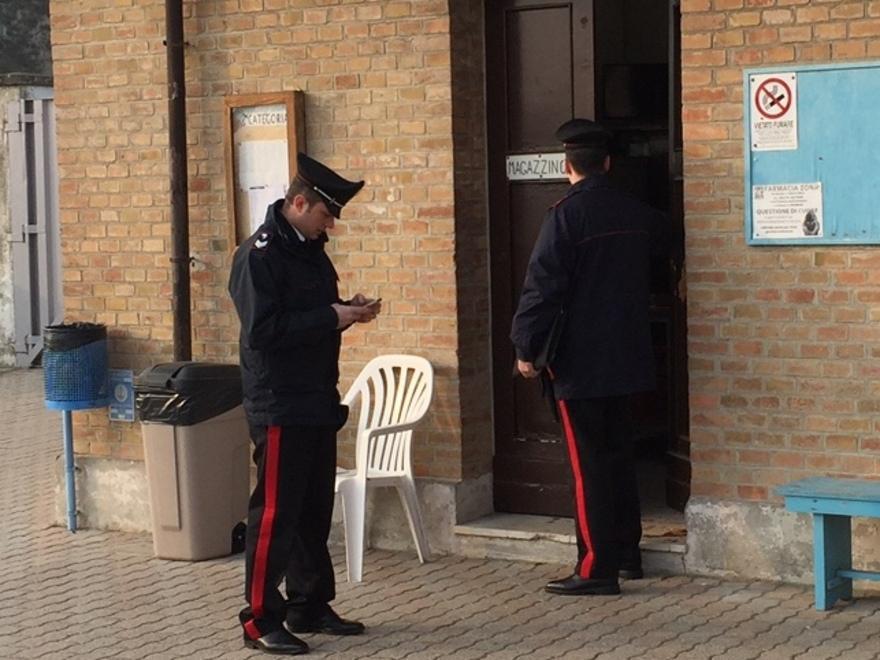 Scorribanda allo stadio Danneggiati gli uffici
