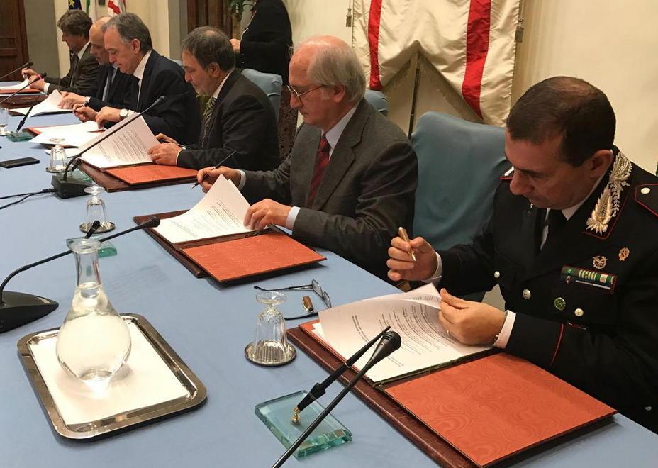 Legalità alle cave, firmato l’accordo 