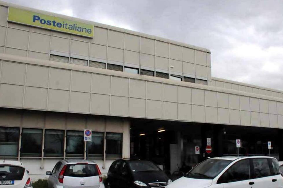 Tagli alle Poste, a rischio 54 portalettere 