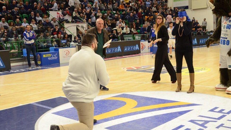 Nicola Cascioni: «Perché le ho chiesto di sposarmi al Palaserradimigni? È il nostro nido d’amore»