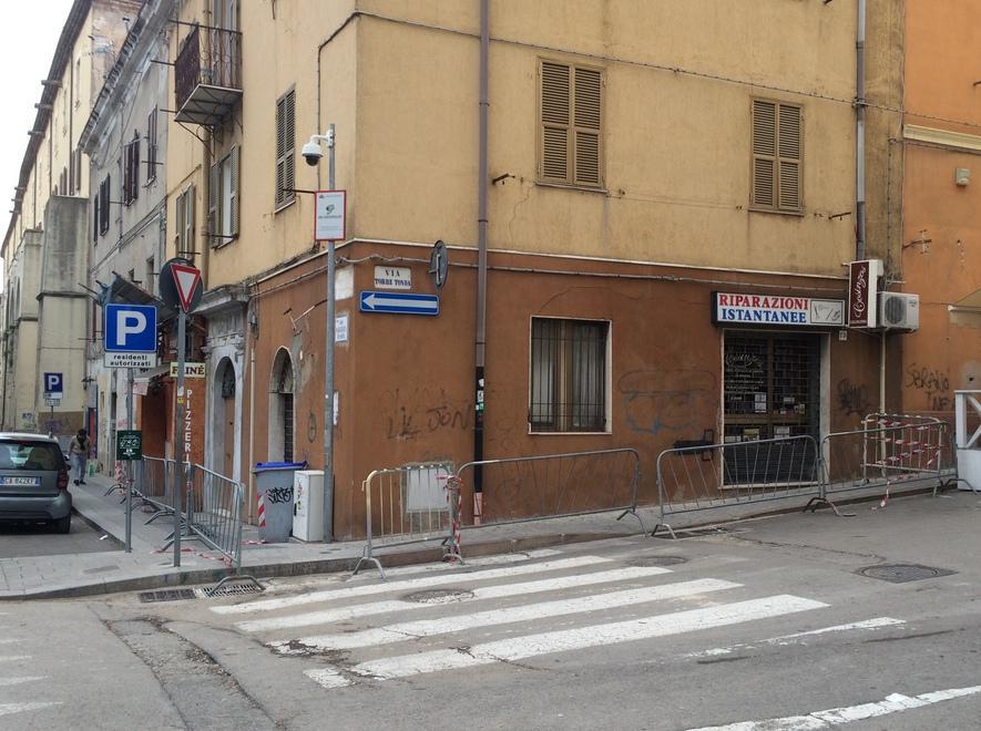 «Nessun rischio crollo, fateci tornare a casa» 