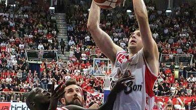 Ala forte cercasi: Lesic a rischio taglio Needham nel mirino
