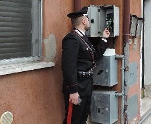 Mirandola: Usa l’elettricità del vicino, smascherato