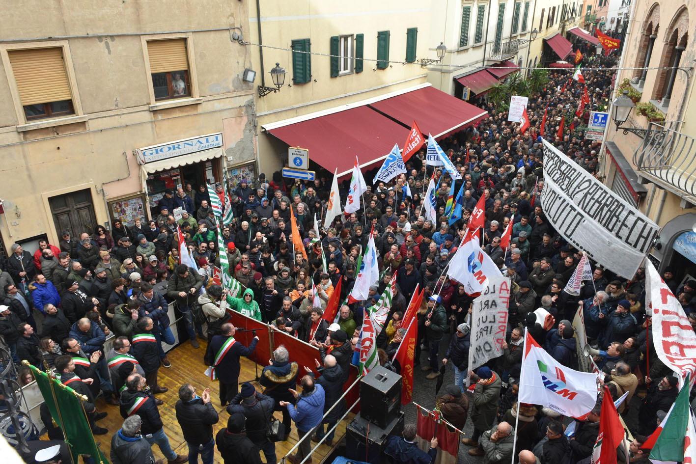 Giuliani parla di fronte a un migliaio di persone (foto PaBar)