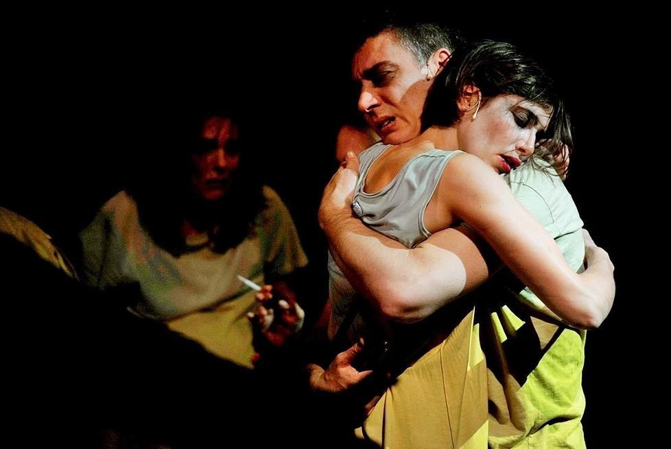 “Analisi” della follia: Alda Merini rivive con Anna Foglietta a Pavullo 