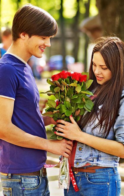 «Nei miei libri l’amore giovane tra dubbi e ansie» 