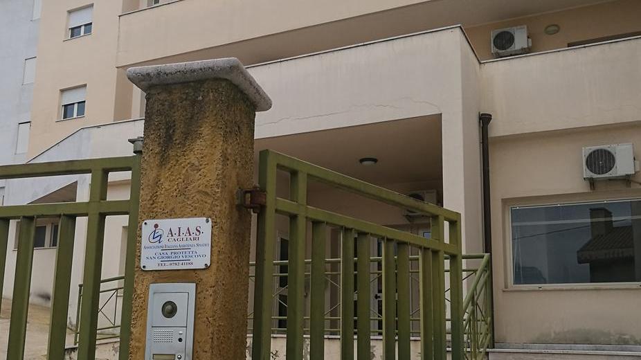 La diocesi cerca di salvare la casa protetta dell’Aias