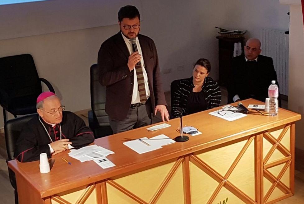Inaugurato dal vescovo il centro d’ascolto per minori
