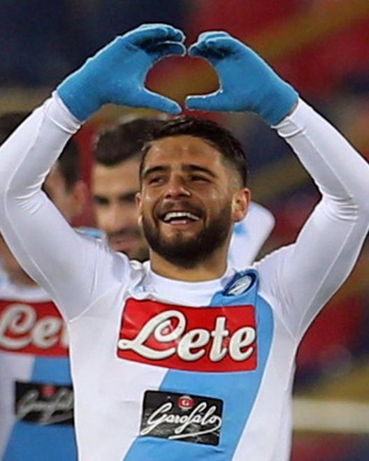 Il Napoli ne fa 7 a Bologna Hamsik e Mertens da paura 