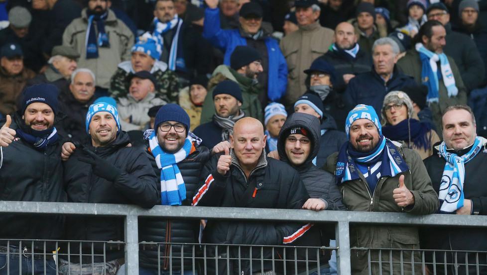 Intensità e cori: al Mazza è un match all’inglese 